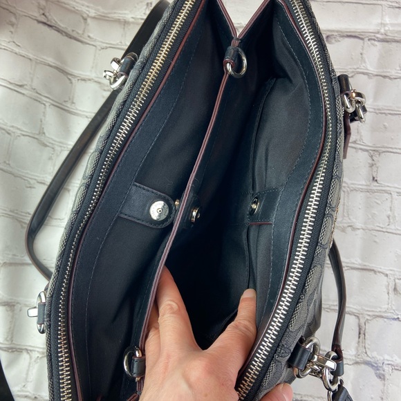 Authentic Coach Canvas Bag - Picture 11 of 14